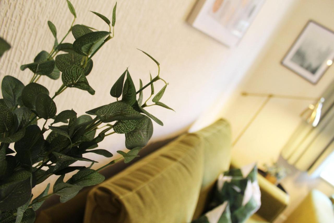 2 Bed, Up To 6 Guests Near Chester City Centre المظهر الخارجي الصورة