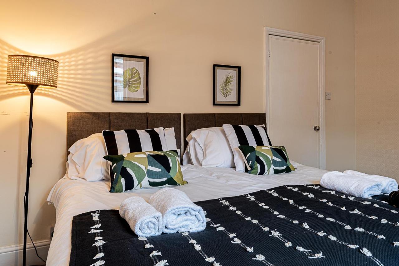 2 Bed, Up To 6 Guests Near Chester City Centre المظهر الخارجي الصورة