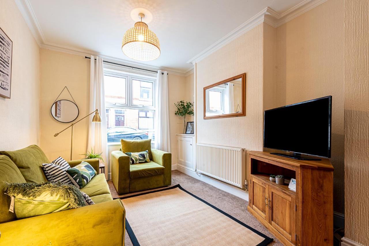 2 Bed, Up To 6 Guests Near Chester City Centre المظهر الخارجي الصورة