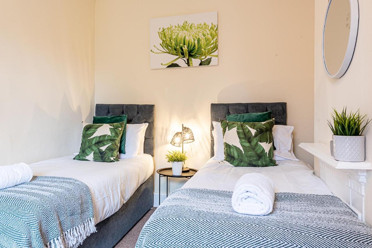 2 Bed, Up To 6 Guests Near Chester City Centre المظهر الخارجي الصورة